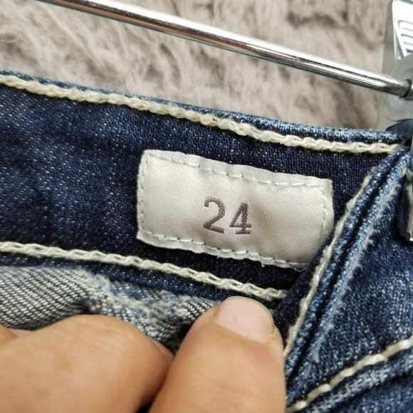 Buckle Shorts Womens 24 BKE Stella Medium Wash Stretch Low Rise Denim Jean - Picture 4 of 14